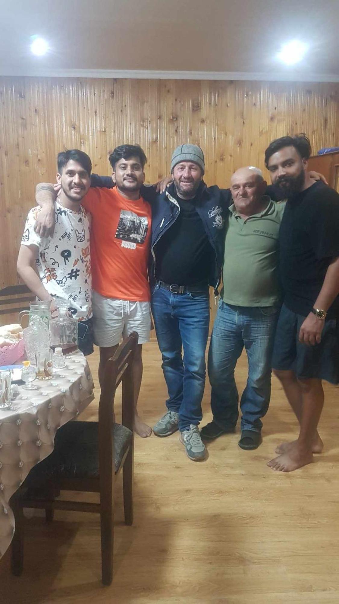 Bori'S Guesthouse Ušguli Exteriér fotografie