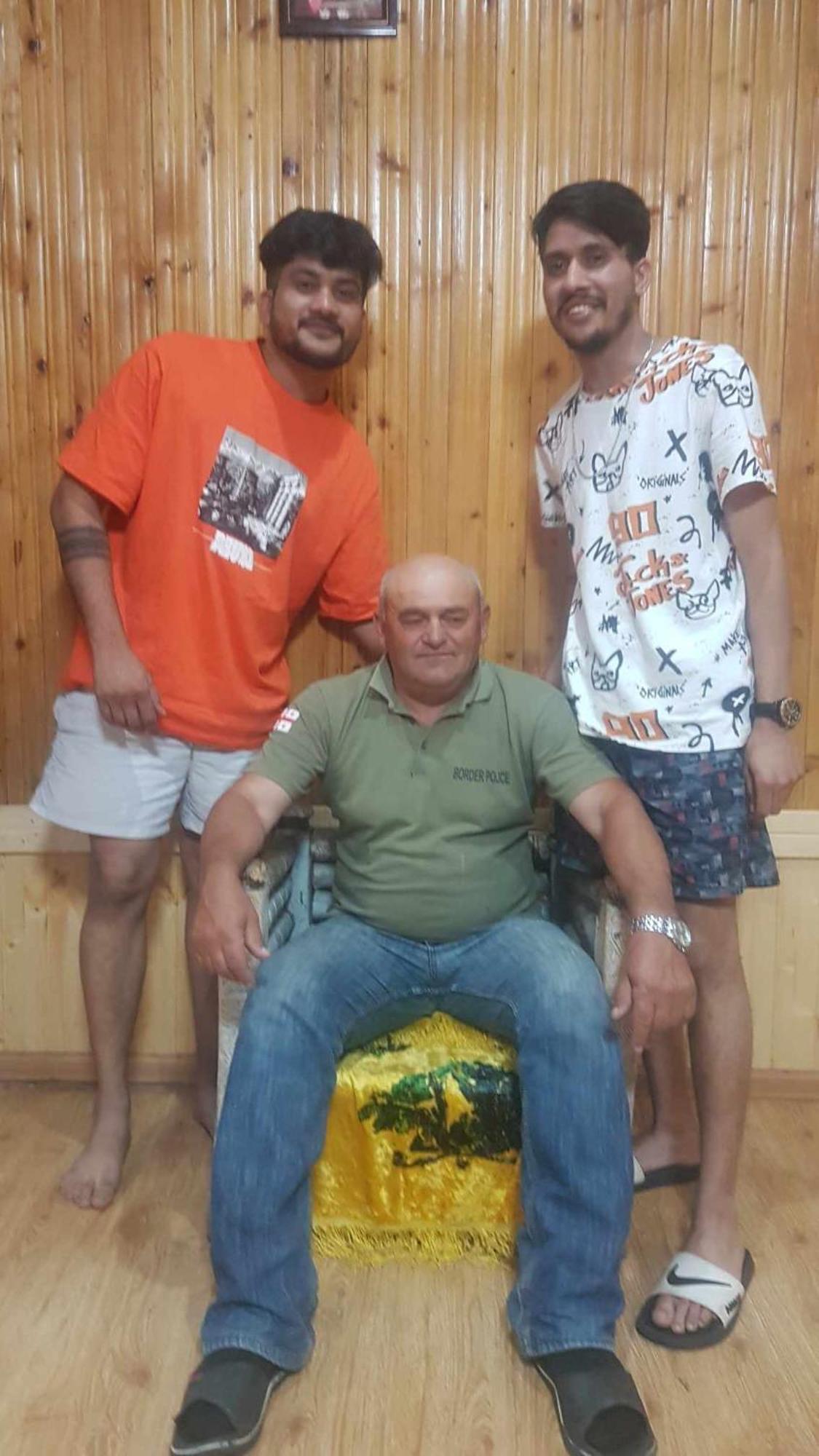 Bori'S Guesthouse Ušguli Exteriér fotografie
